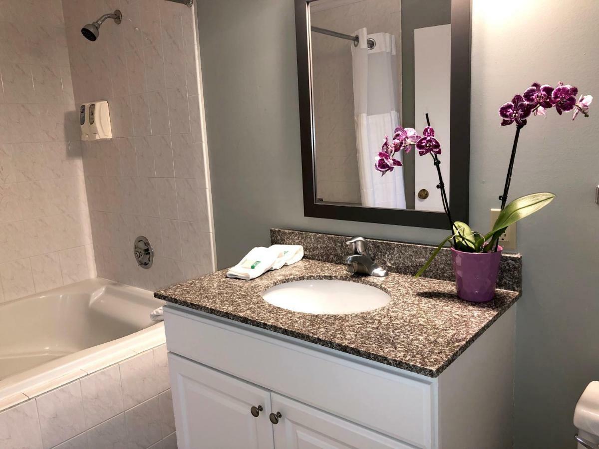 Hyannis Inn 3* Hyannis