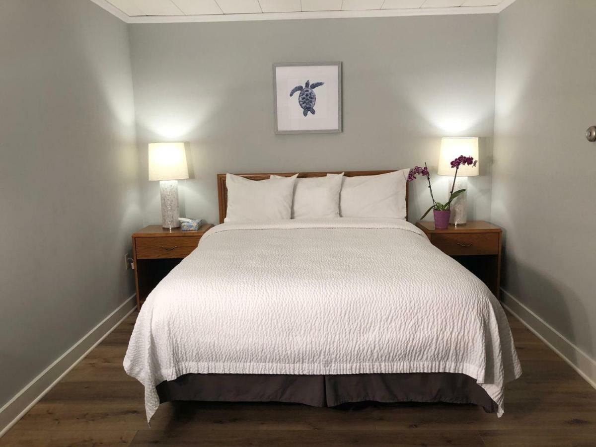 Motel Hyannis Inn 3*