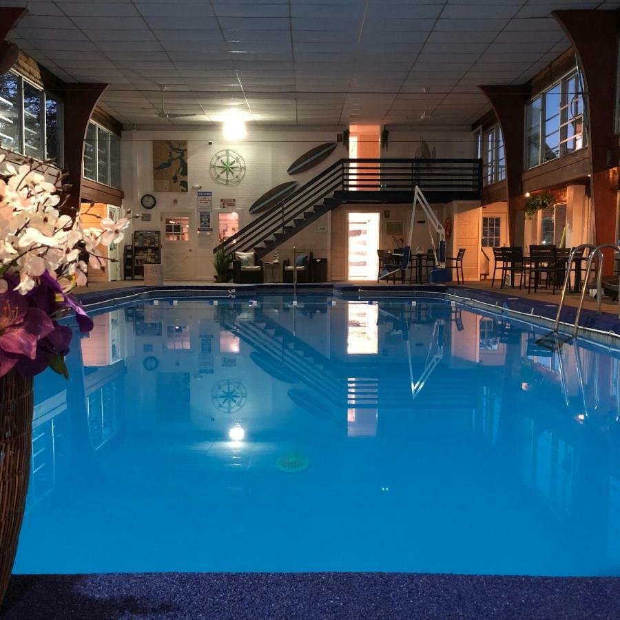 Hyannis Inn